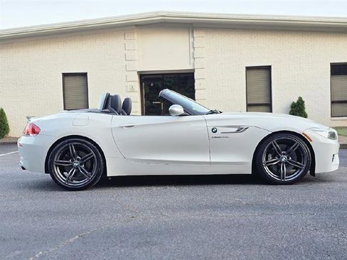 Used 2015 BMW Z4 sDrive35is RWD image 13