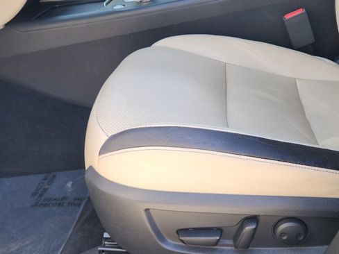 Used 2019 INFINITI QX50 Essential w/ Premium Heat Package image 24