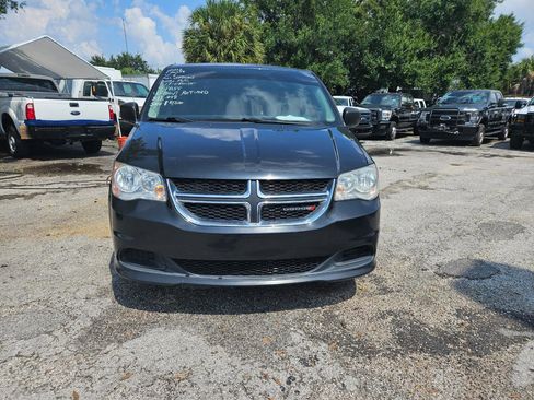 Used 2016 Dodge Grand Caravan SE w/ Quick Order Package 29E SE FWD image 7