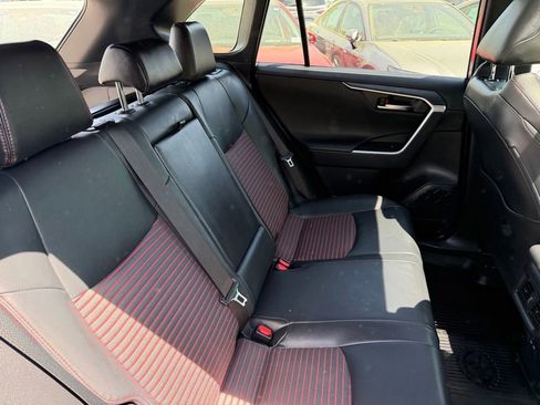 Used 2022 Toyota RAV4 XSE w/ Weather Package AWD/4WD image 14