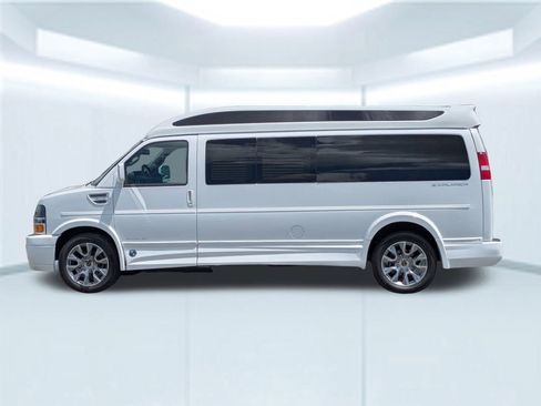 New 2025 Chevrolet Express 2500 Extended w/ Driver Convenience Package image 2