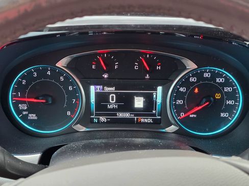 Used 2019 Chevrolet Traverse LT w/ LT Premium Package AWD/4WD image 24