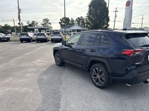Certified 2025 Toyota RAV4 XLE Premium w/ Weather Package AWD/4WD image 6