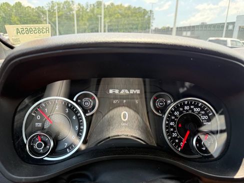 Used 2024 RAM 1500 Tradesman AWD/4WD image 14