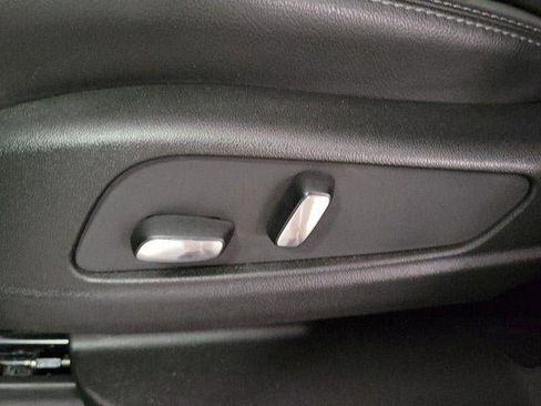 Certified 2024 Cadillac XT5 Luxury image 13