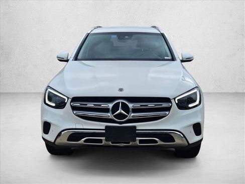 Used 2022 Mercedes-Benz GLC 300 4MATIC image 2