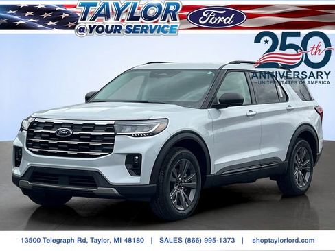 New 2026 Ford Explorer Active w/ Active Comfort Package AWD/4WD image 1