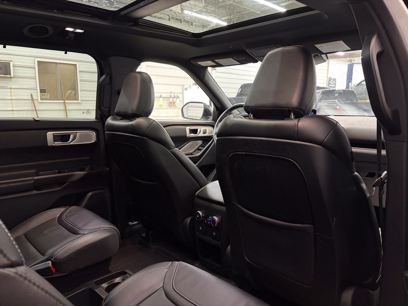 Used 2020 Ford Explorer ST w/ Premium Technology Package AWD/4WD image 34