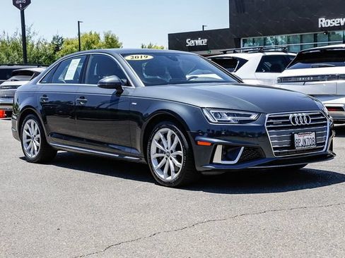 Used 2019 Audi A4 2.0T Premium Plus AWD/4WD image 6