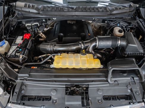 Used 2017 Ford F150 Lariat w/ Equipment Group 502A Luxury image 26