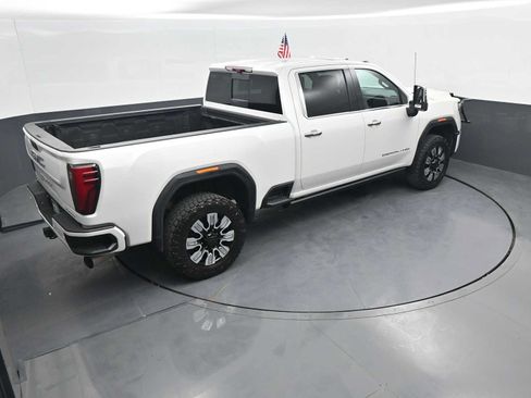 Used 2024 GMC Sierra 3500 Denali w/ Denali Reserve Package AWD/4WD image 35