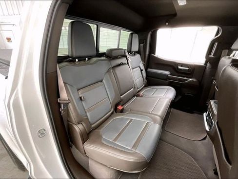 Used 2021 GMC Sierra 1500 Denali w/ Technology Package AWD/4WD image 18