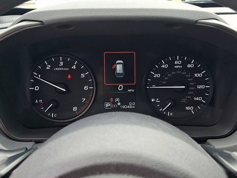 Used 2024 Subaru Crosstrek 2.0i AWD/4WD image 19