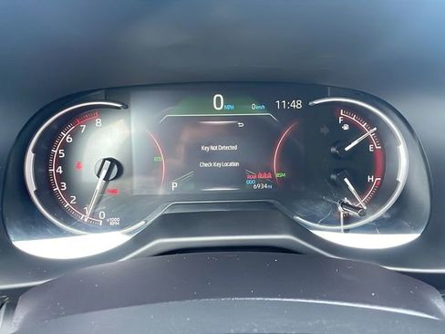 Used 2025 Toyota RAV4 XLE image 20