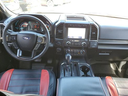 Used 2020 Ford F150 Lariat w/ Equipment Group 502A Luxury image 8