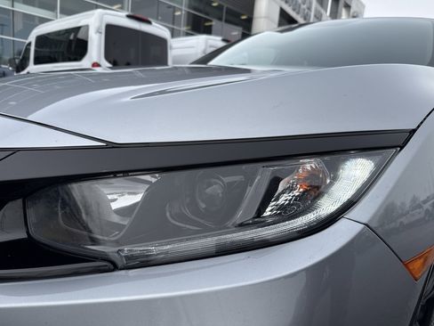 Used 2020 Honda Civic Sport image 13