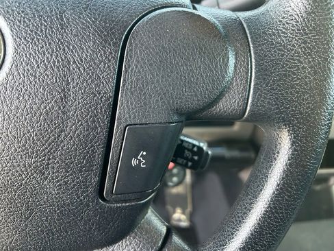 Used 2013 Toyota Tundra 4x4 Double Cab image 12