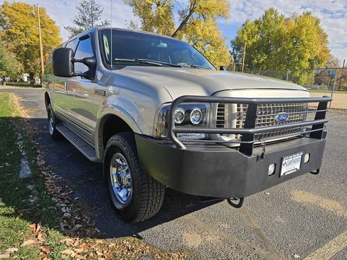 Used 2004 Ford Excursion Limited image 7