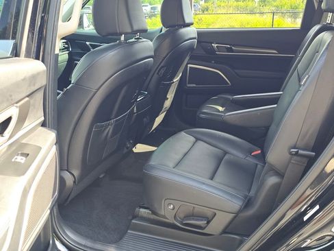 Certified 2024 Kia Telluride S w/ S Sunroof Package AWD/4WD image 10