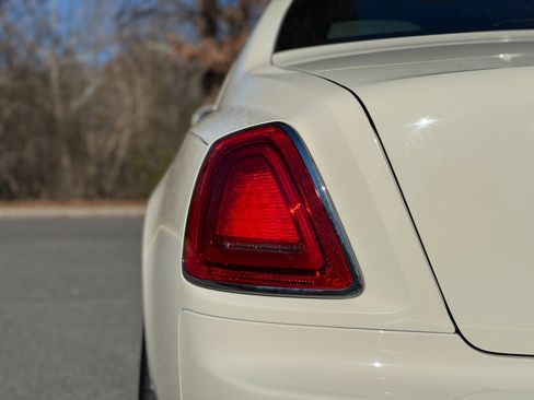 Used 2013 Rolls-Royce Ghost REAR THEATRE / MASSAGE SEATS / image 21