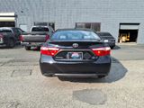 Used 2015 Toyota Camry SE image 4