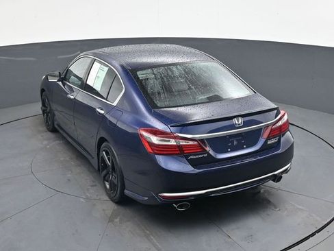 Used 2017 Honda Accord Sport Special Edition image 23