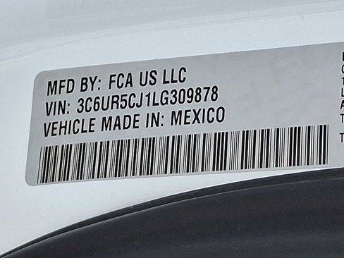 Used 2020 RAM 2500 Tradesman w/ Chrome Appearance Group AWD/4WD image 26