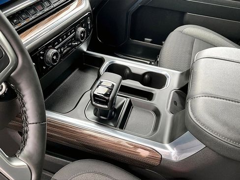 Used 2025 Chevrolet Silverado 1500 LT Trail Boss w/ Protection Package image 15