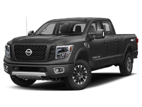 Used 2019 Nissan Titan PRO-4X w/ Pro-4x Convenience Package AWD/4WD image 4