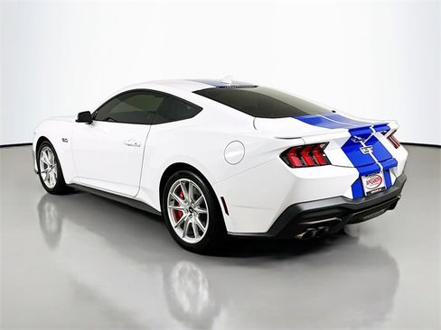 Used 2024 Ford Mustang GT Premium image 15