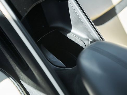 Used 2022 Ferrari Roma image 59