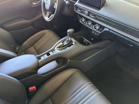 Certified 2026 Honda HR-V EX-L image 30