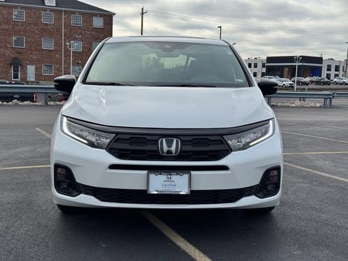 Certified 2026 Honda Odyssey Sport-L image 9