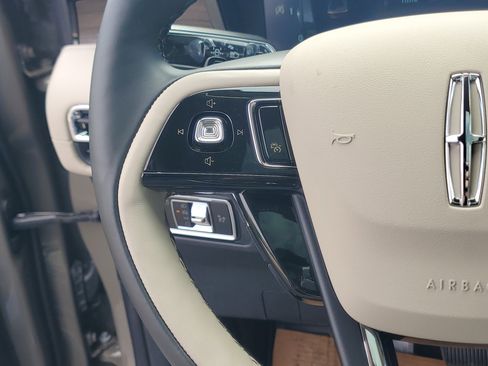 New 2026 Lincoln Corsair Reserve AWD/4WD image 17