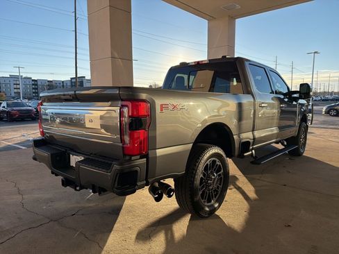 Used 2024 Ford F350 Limited w/ FX4 Off-Road Package image 5