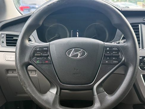 Used 2017 Hyundai Sonata Sport FWD image 10