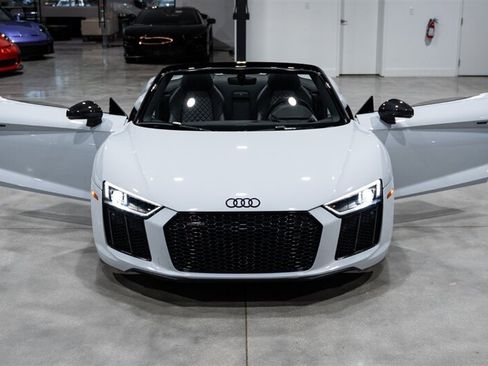 Used 2018 Audi R8 V10 plus AWD/4WD image 35