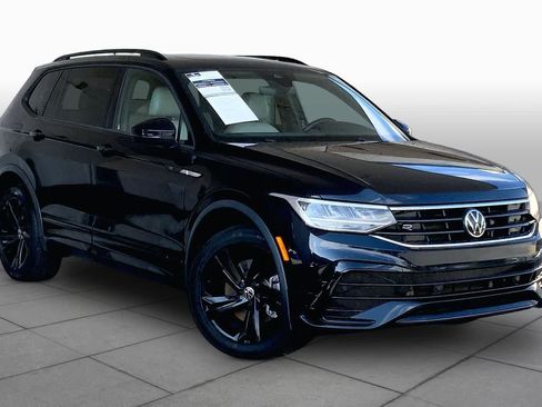 Used 2023 Volkswagen Tiguan SE R-Line FWD image 3