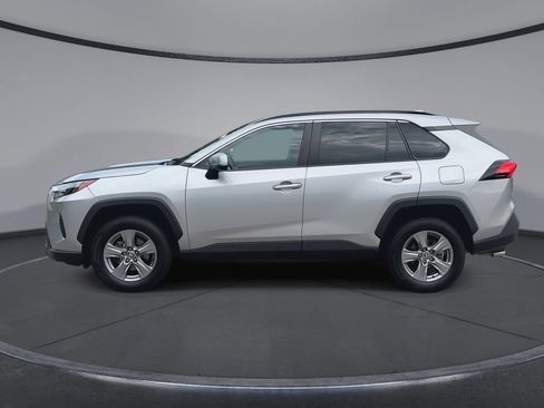 Certified 2023 Toyota RAV4 XLE w/ Convenience Package FWD image 5