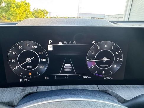 Used 2024 Kia Telluride SX FWD image 11