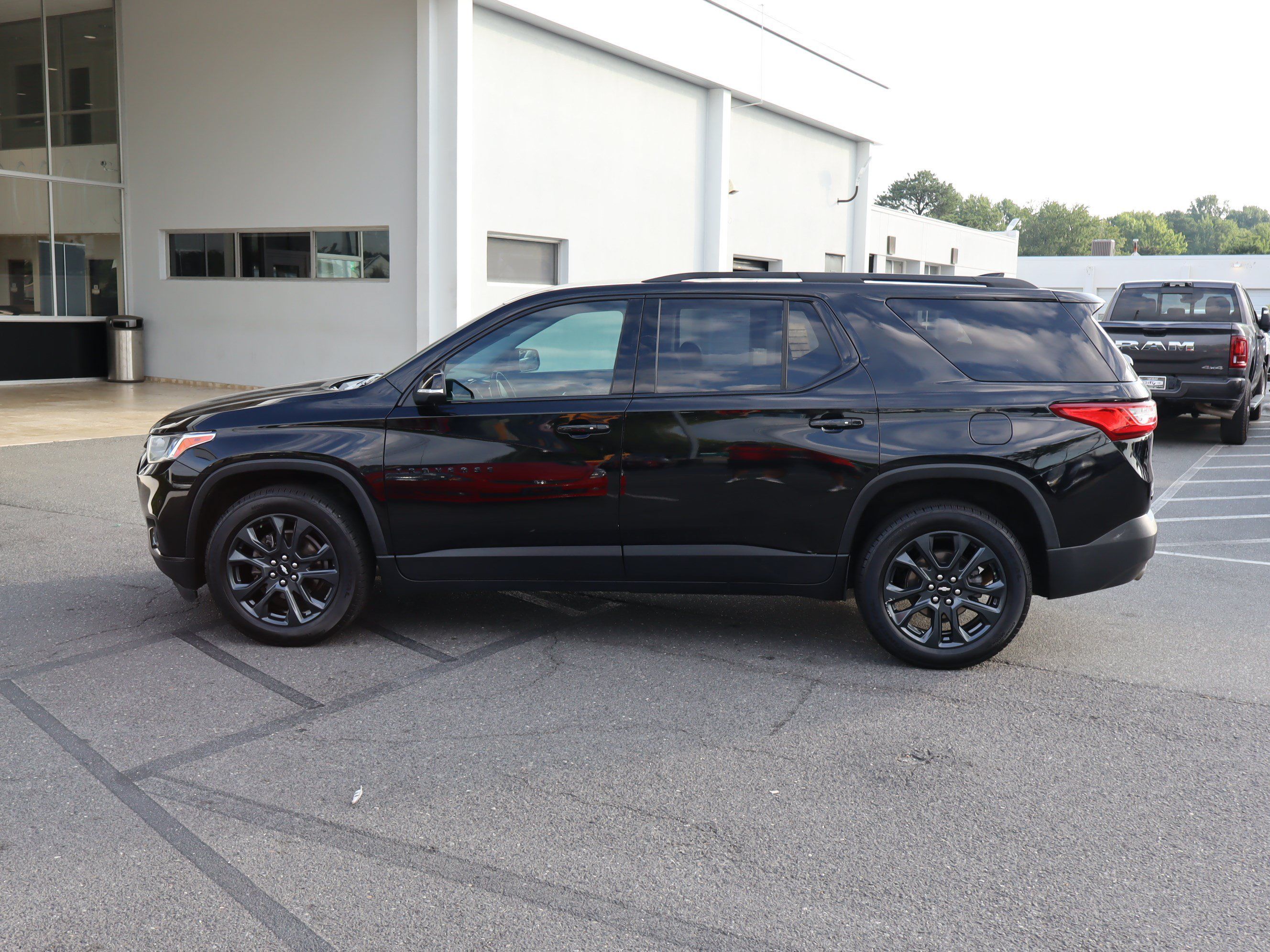 Used 2021 Chevrolet Traverse RS AWD/4WD image 7