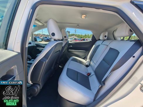 Used 2017 Chevrolet Bolt Premier w/ Driver Confidence II Package FWD image 20