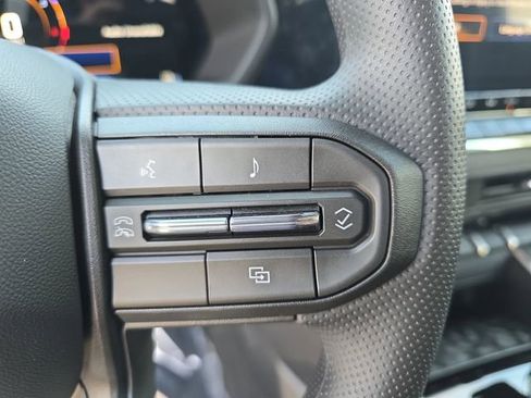 New 2026 Chevrolet Colorado Trail Boss AWD/4WD image 18