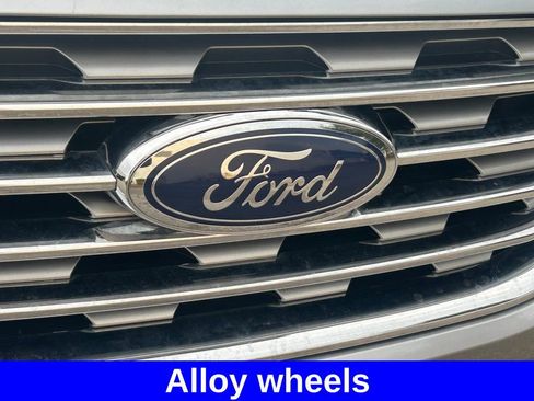 Certified 2022 Ford Edge SEL image 17