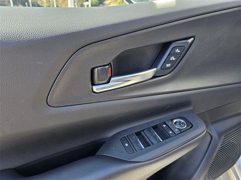 New 2026 Toyota Prius Plug-In Hybrid image 24