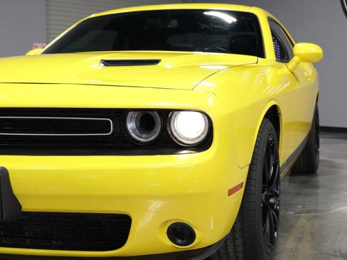Used 2017 Dodge Challenger SXT RWD image 25