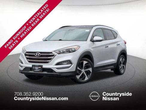 Used 2016 Hyundai Tucson Limited w/ Option Group 03 FWD image 1