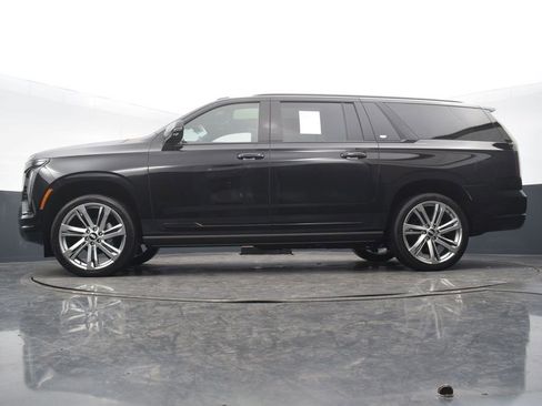 Certified 2026 Cadillac Escalade ESV Sport w/ Touring Package image 49