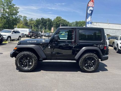 Used 2022 Jeep Wrangler Sport AWD/4WD image 4