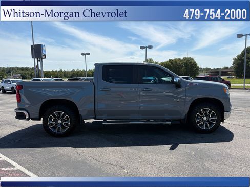Used 2024 Chevrolet Silverado 1500 LT AWD/4WD image 4